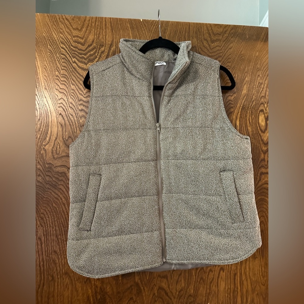 Pulse Boutique Olive Patterned Vest
